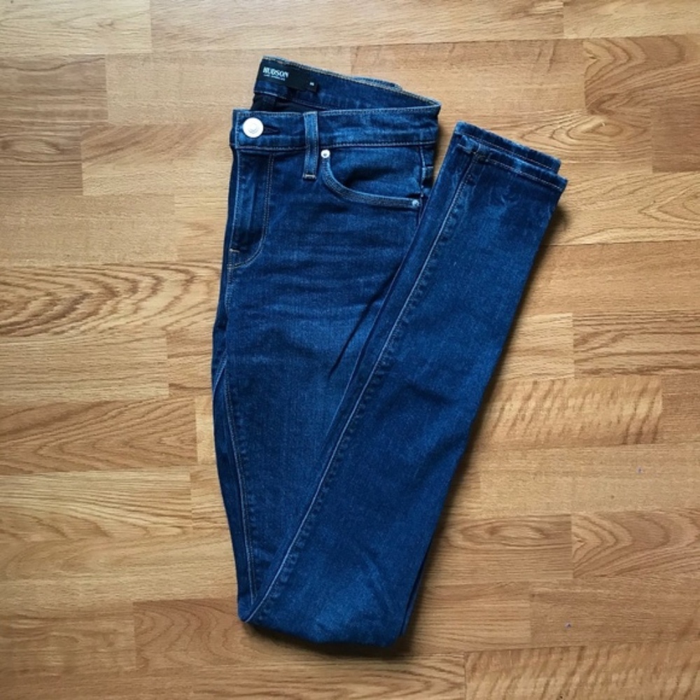 HUDSON Jeans Nico Mid-Rise Super Skinny 26 NWOT